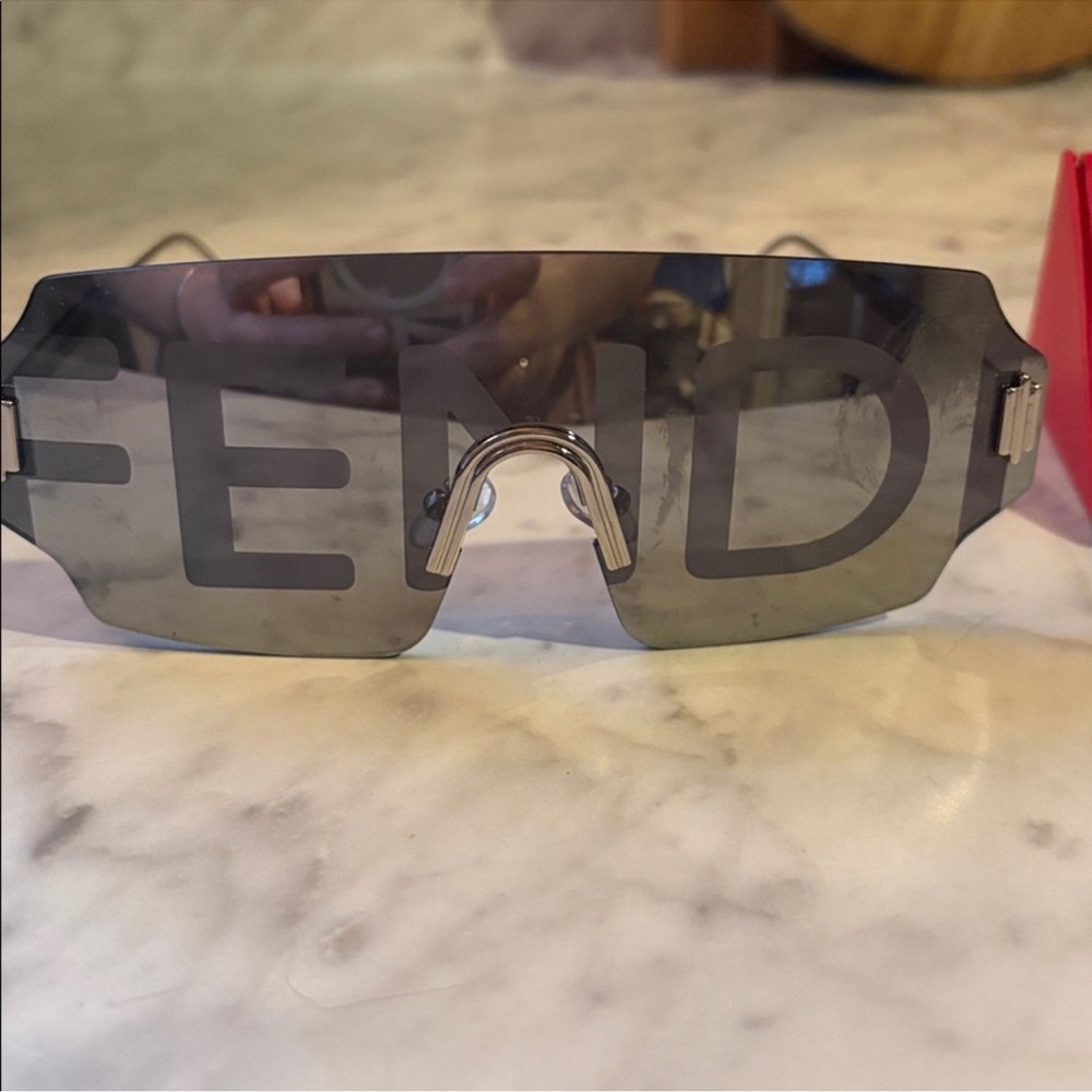 Vintage FENDI authentic wrap around sunglasses 17335
